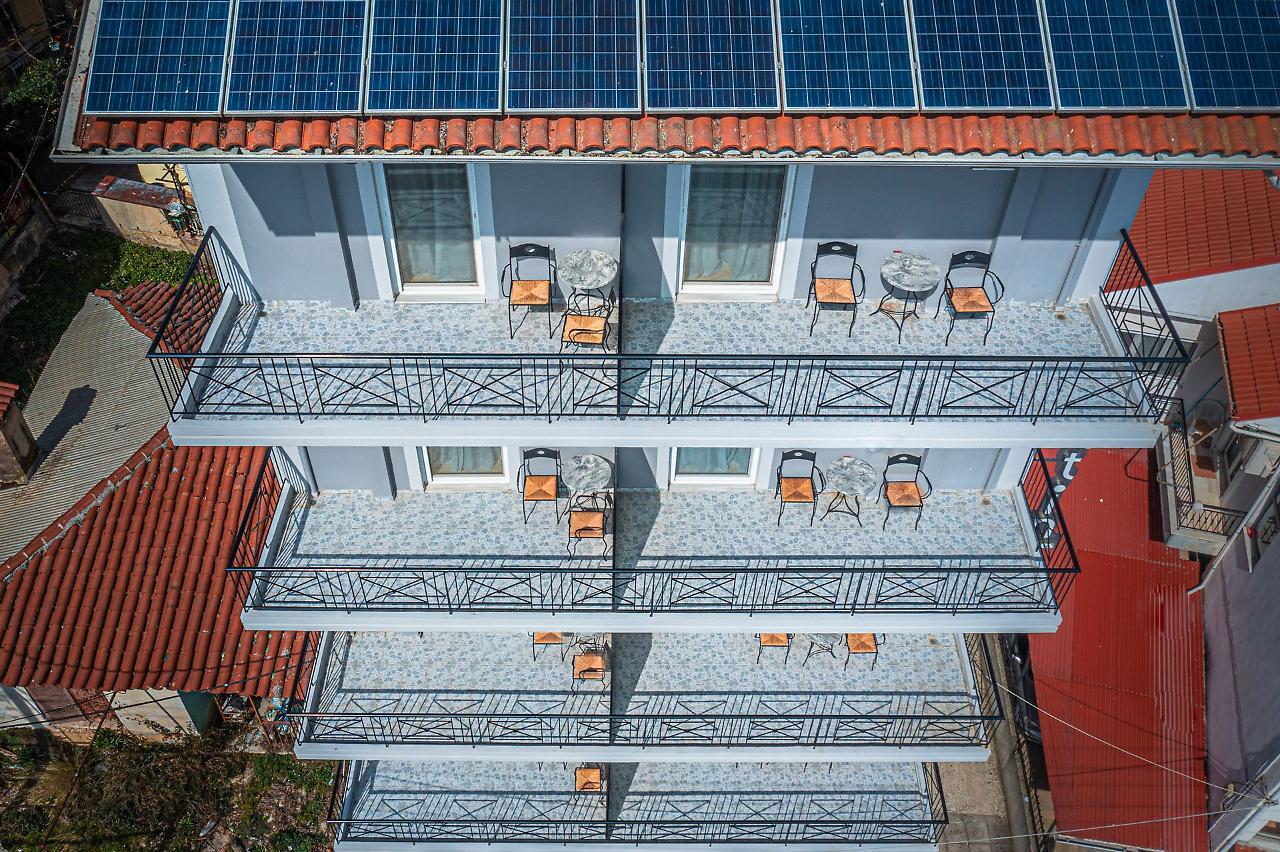 Nantin Hotel Яніна Екстер'єр фото
