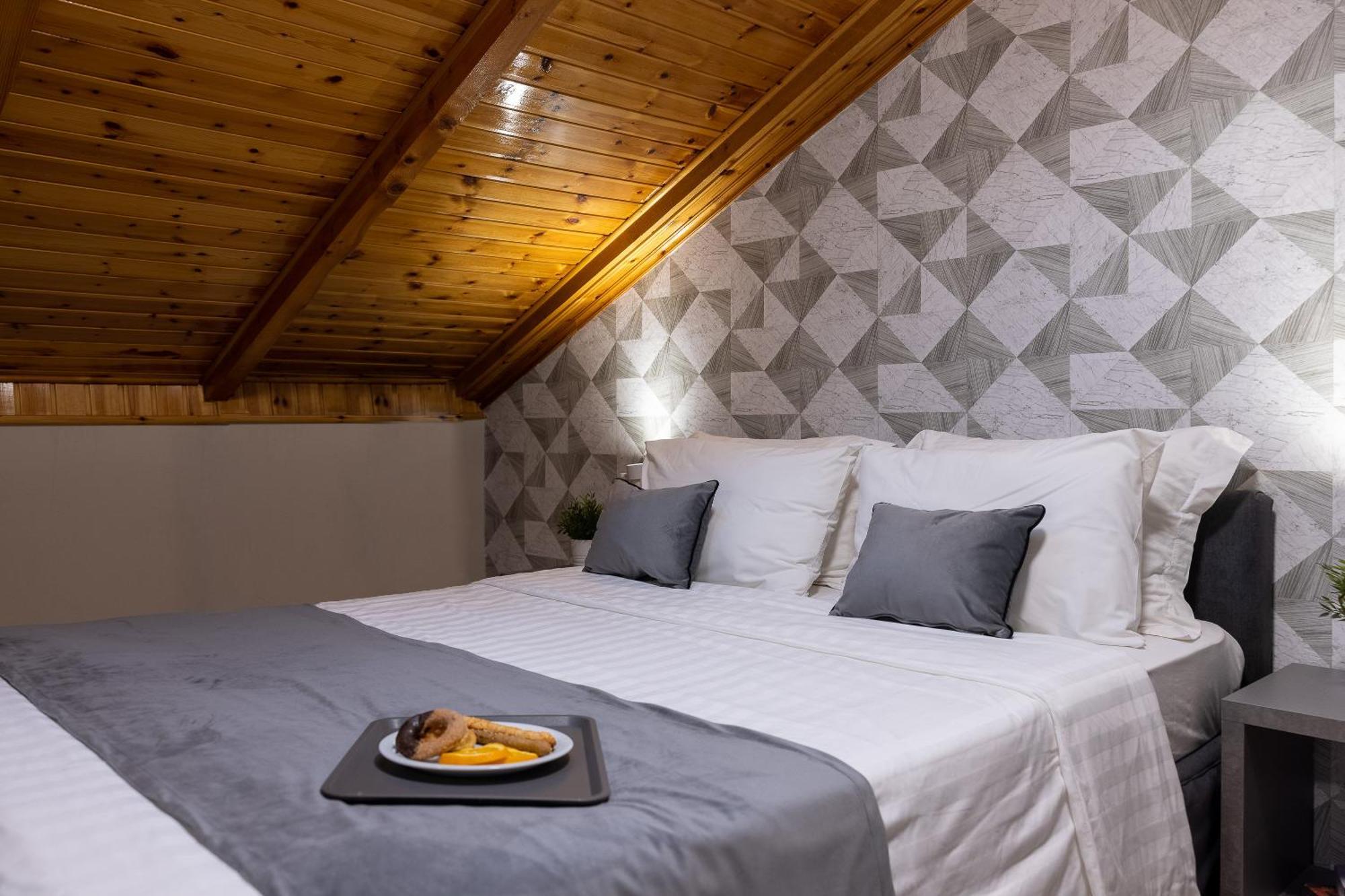 Nantin Hotel Яніна Екстер'єр фото
