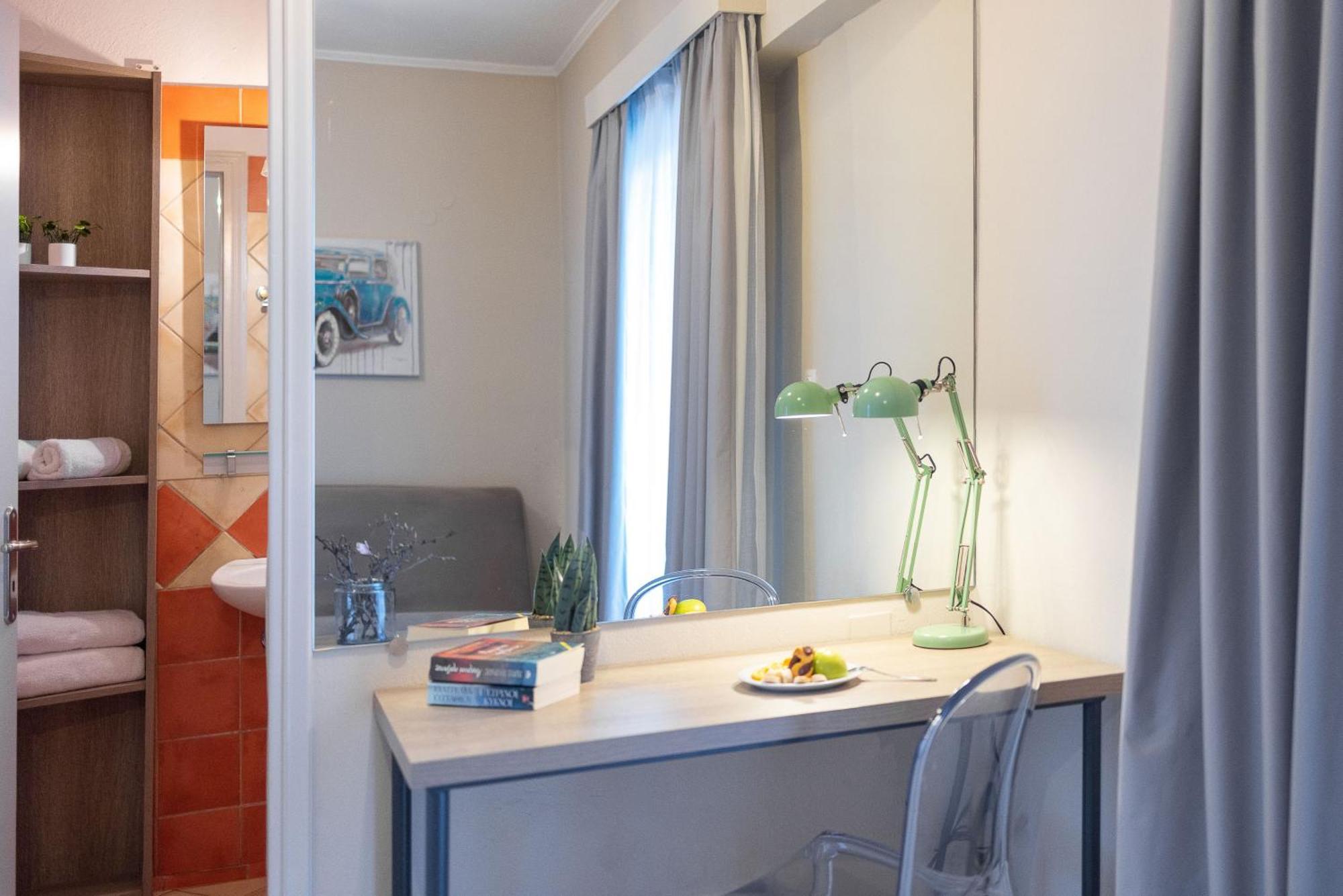 Nantin Hotel Яніна Екстер'єр фото