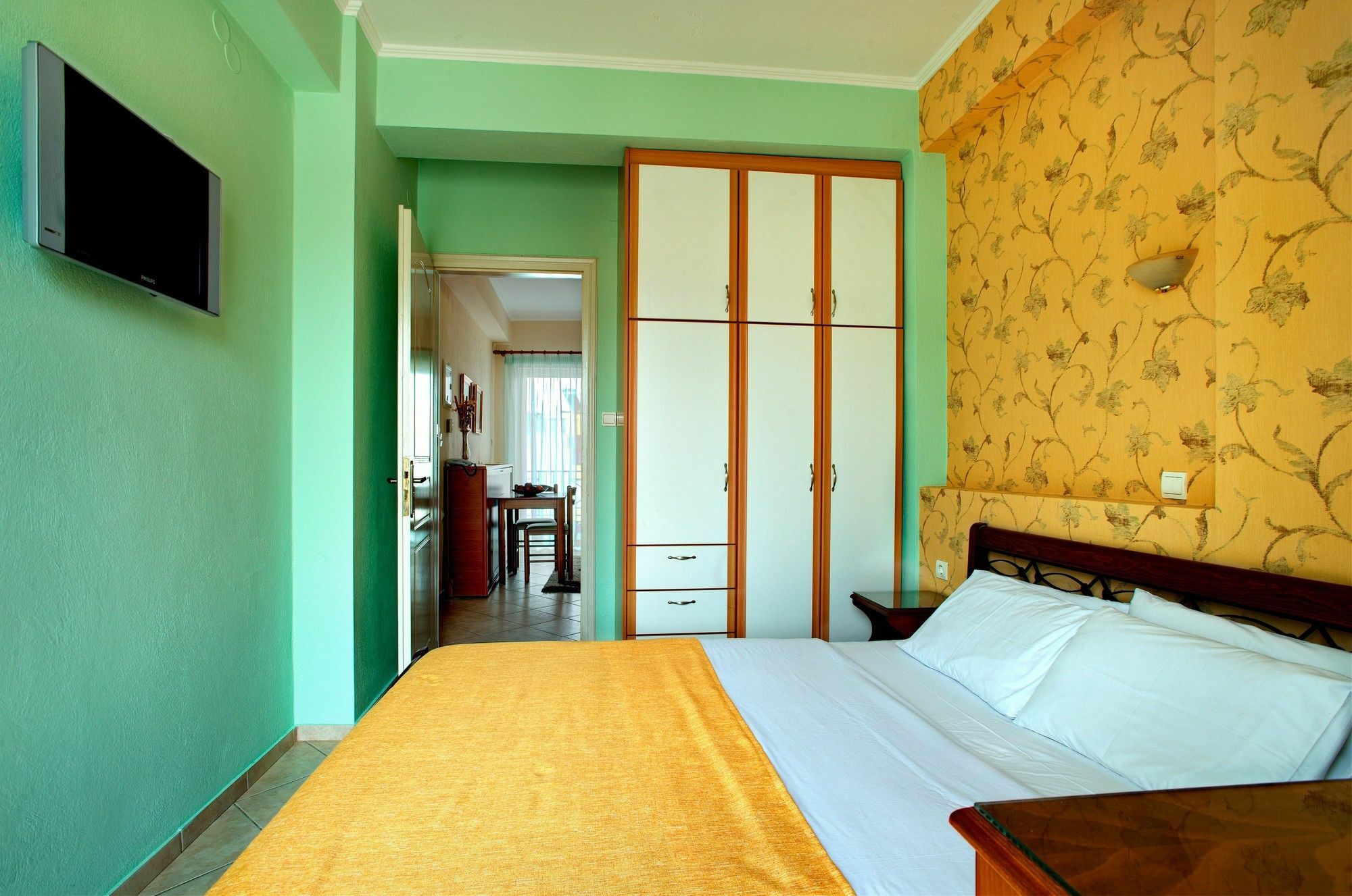 Nantin Hotel Яніна Екстер'єр фото